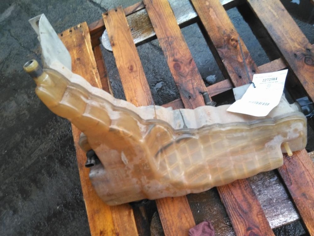 For 2015 PETERBILT 579 RADIATOR OVERFLOW TANK , WA