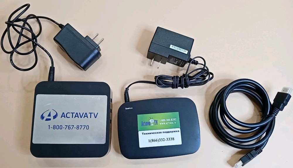 🤩. Two  Smart TV Boxes One HDMI Cable