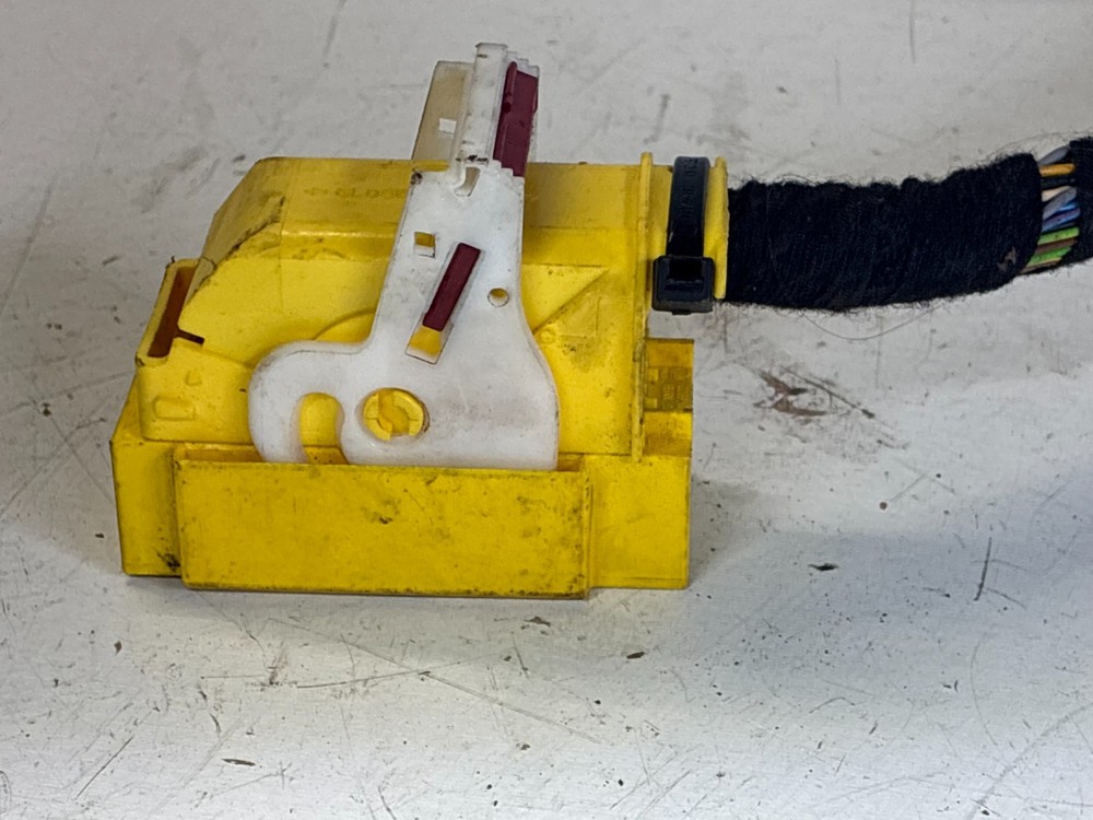 Impact Control Module Plug Wire Pigtail Connector 4F0973100B 2005-11 Audi A6 S6