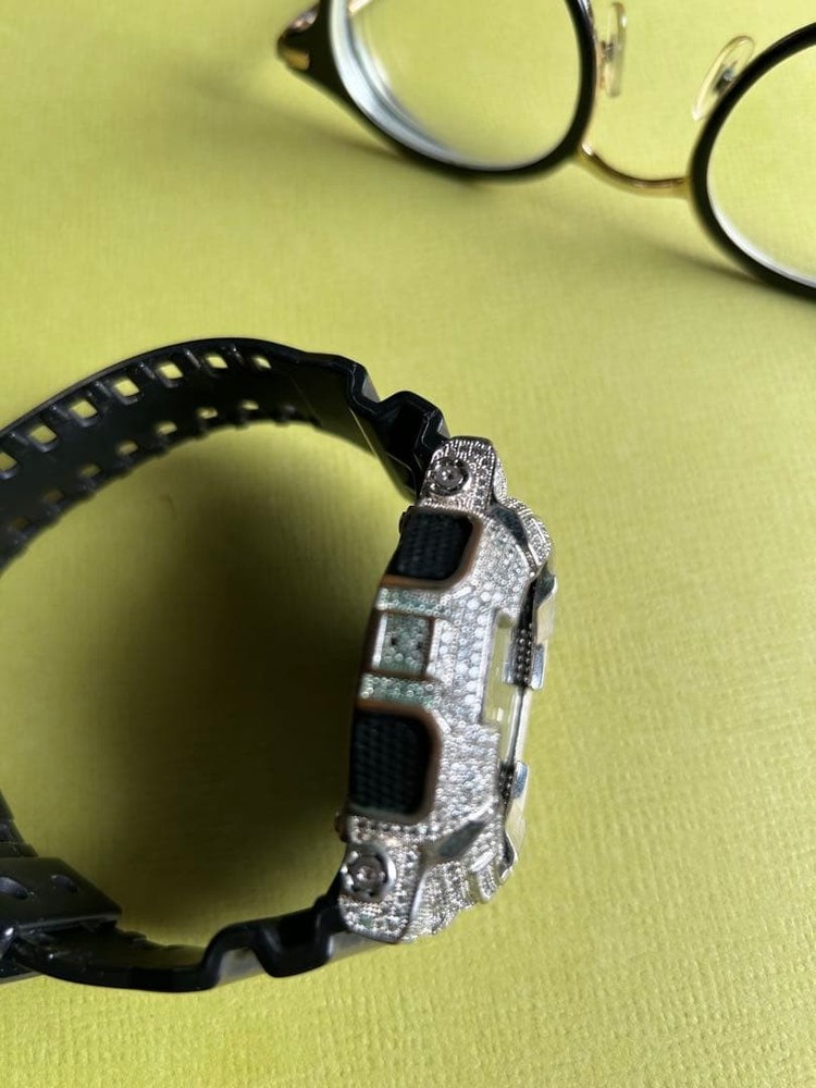 Crystal-decorated digital watch G-Shock Casio