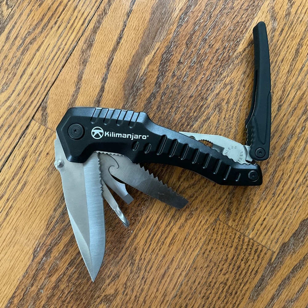 Magnus Kilimamjaro Multitool with Sheath