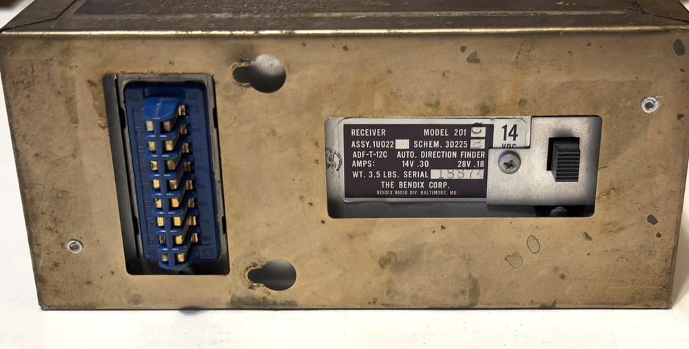 BENDIX RECEIVER MODEL 201 ADF-T-12C