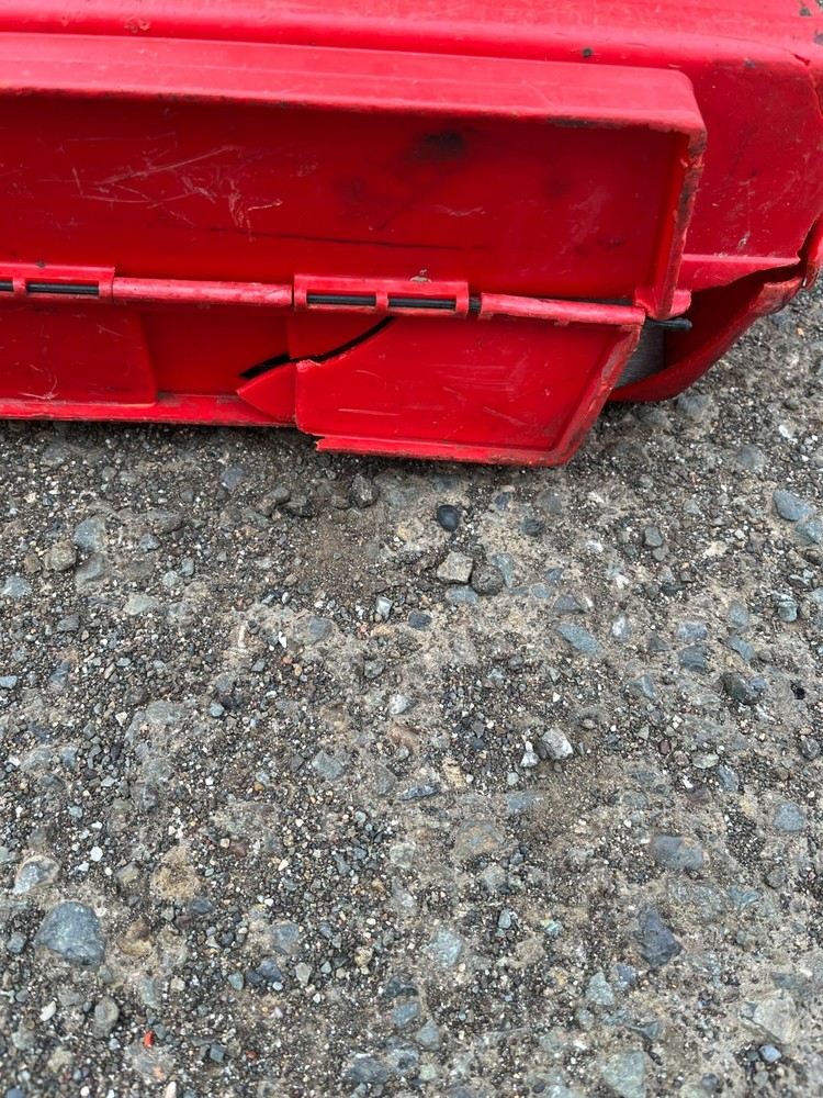 Hilti Hammer Drill TE 50 with 4 bits