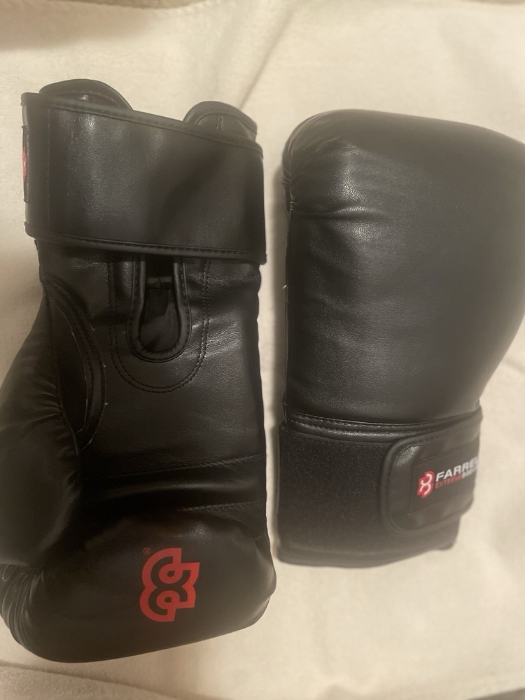 Farrells Kickboxing Gloves