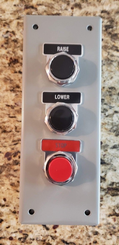 GENERAL ELECTRIC CR104PEG13N PUSHBUTTON ENCLOSURE