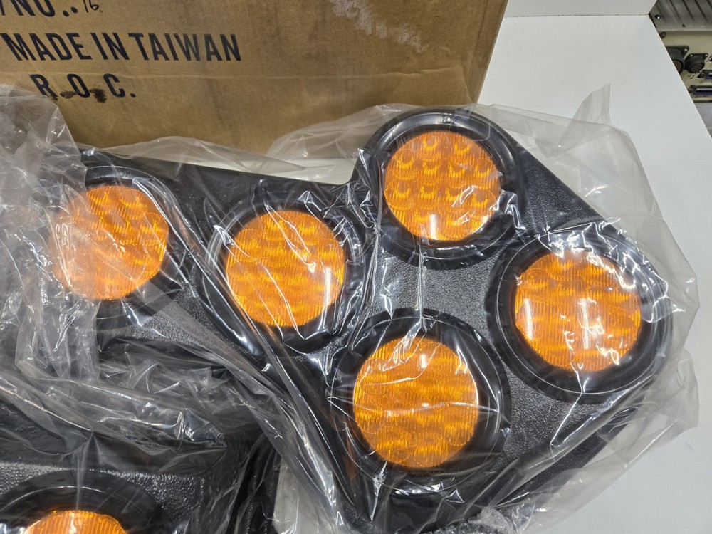 TSA SYS855-LED-2 ARROW LIGHT- SPLIT - 12V