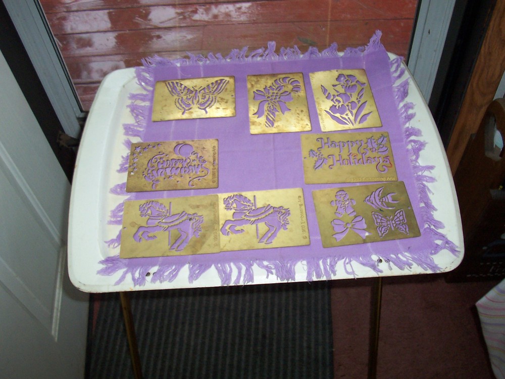 Crafts stamping Embossing > Embossing Stencile