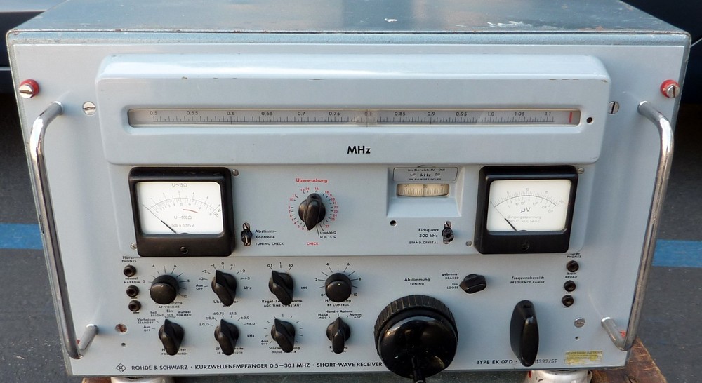 Rohde & Schwarz EK-07D Short Wave Receiver