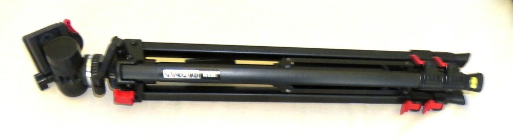 Vanguard Tripod - VT120X - never used