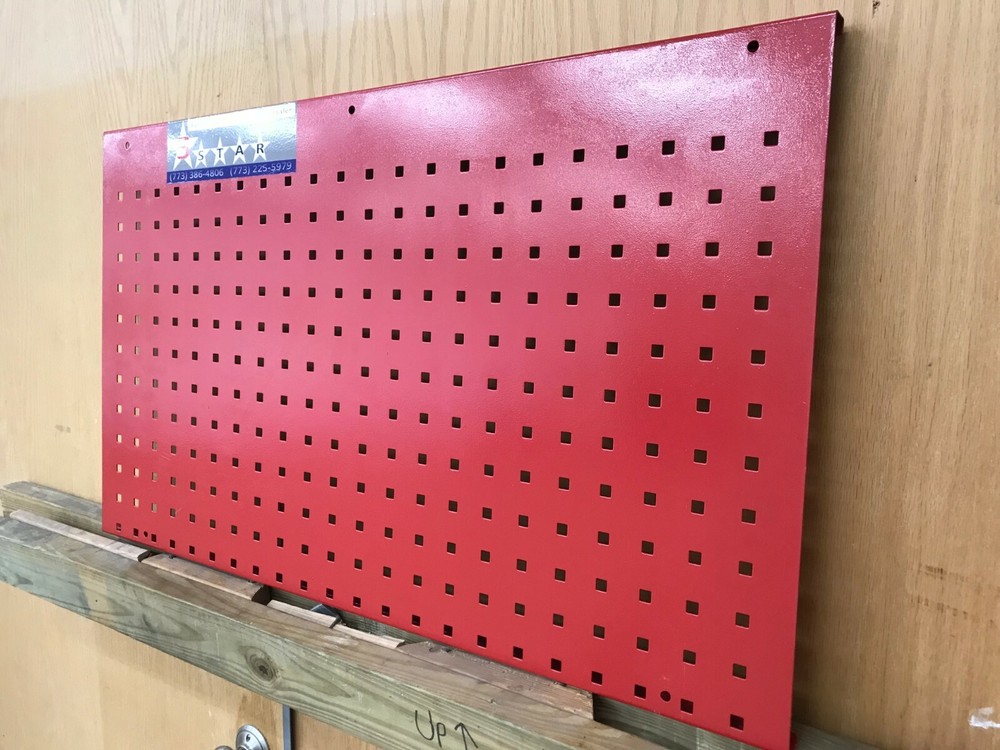 AUTO BODY FRAME MACHINE TOOL AND CLAMP BOARD WITH HANGERS!!