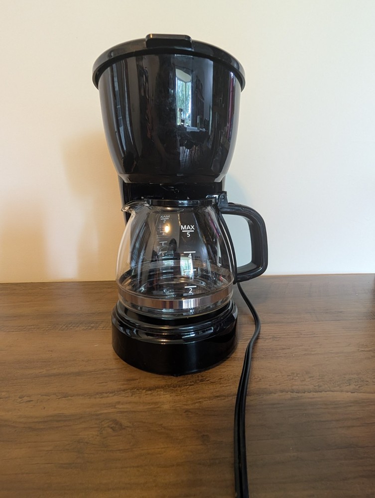 Mainstays 5 Cup Coffee Maker Black With Keep Warm Function - Tested And Working