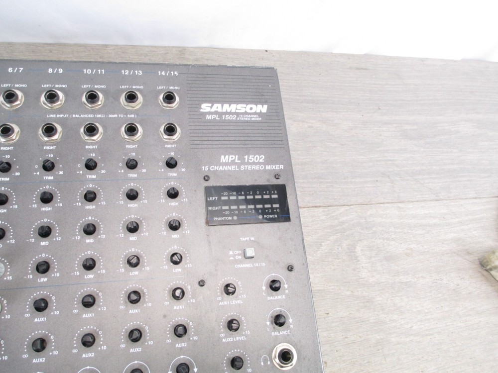 Samson Technologies MPL1502 15 Channel Stereo Mixer **READ**