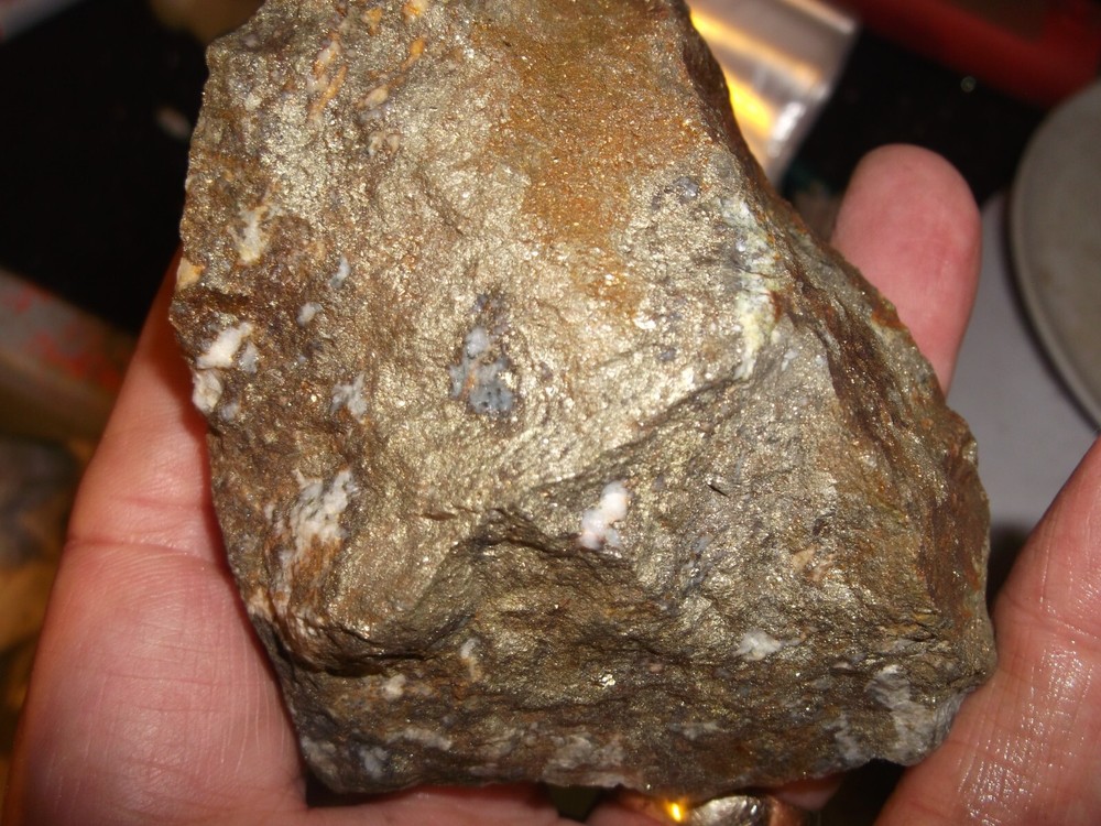 Gold, silver, copper, 406 grams samples ,ore high grade .