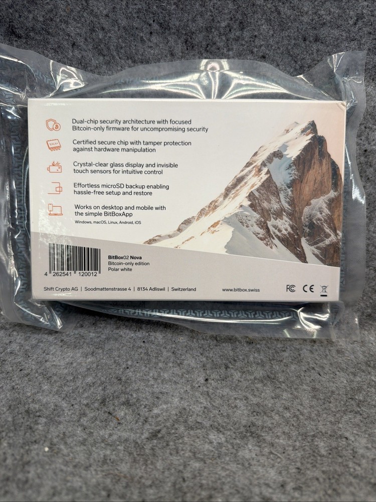 Bitbox - Bitbox02 Nova Bitcoing-only Edition Wallet - Polar White