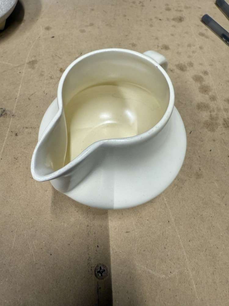 HALL Smooth Ceramic Pitcher Off White Great Condition Front Point
