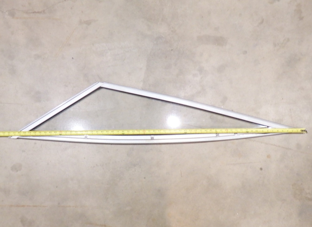 2005 Four Winns 180 LE Port / Passengers Windshield - Side Window