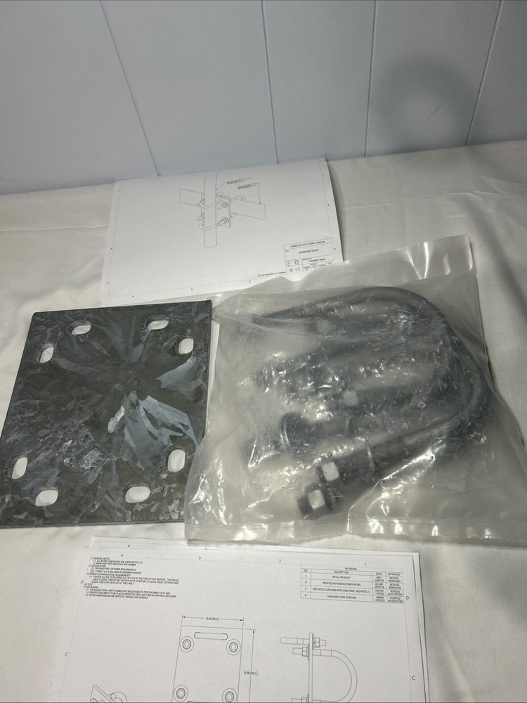 VZWSMART-MSK5 COMMSCOPE CROSSOVER PLATE AND HARDWARE KIT FOR ANTENNA MOUNTS
