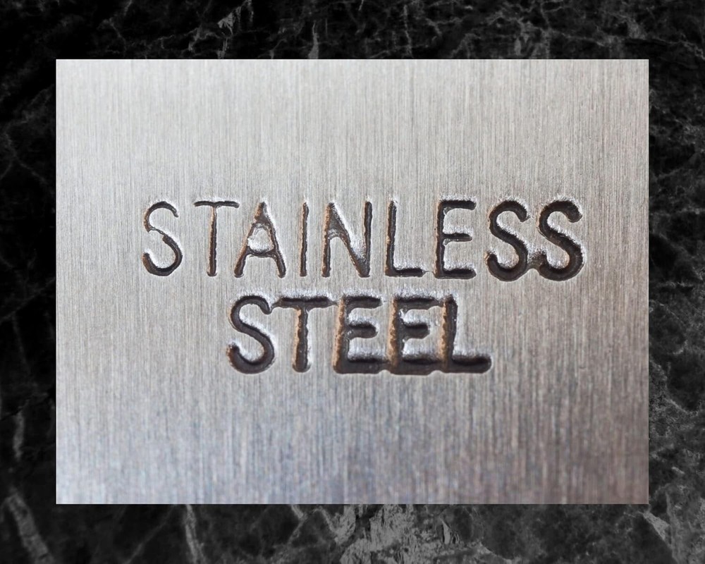 Durable 100 Pack 3/16" Diameter Blind Rivets - Perfect for Harsh Environments