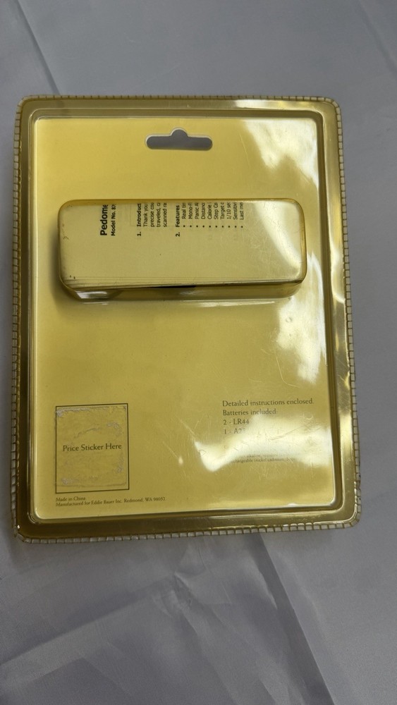 Eddie Bauer Pedometer With Radio