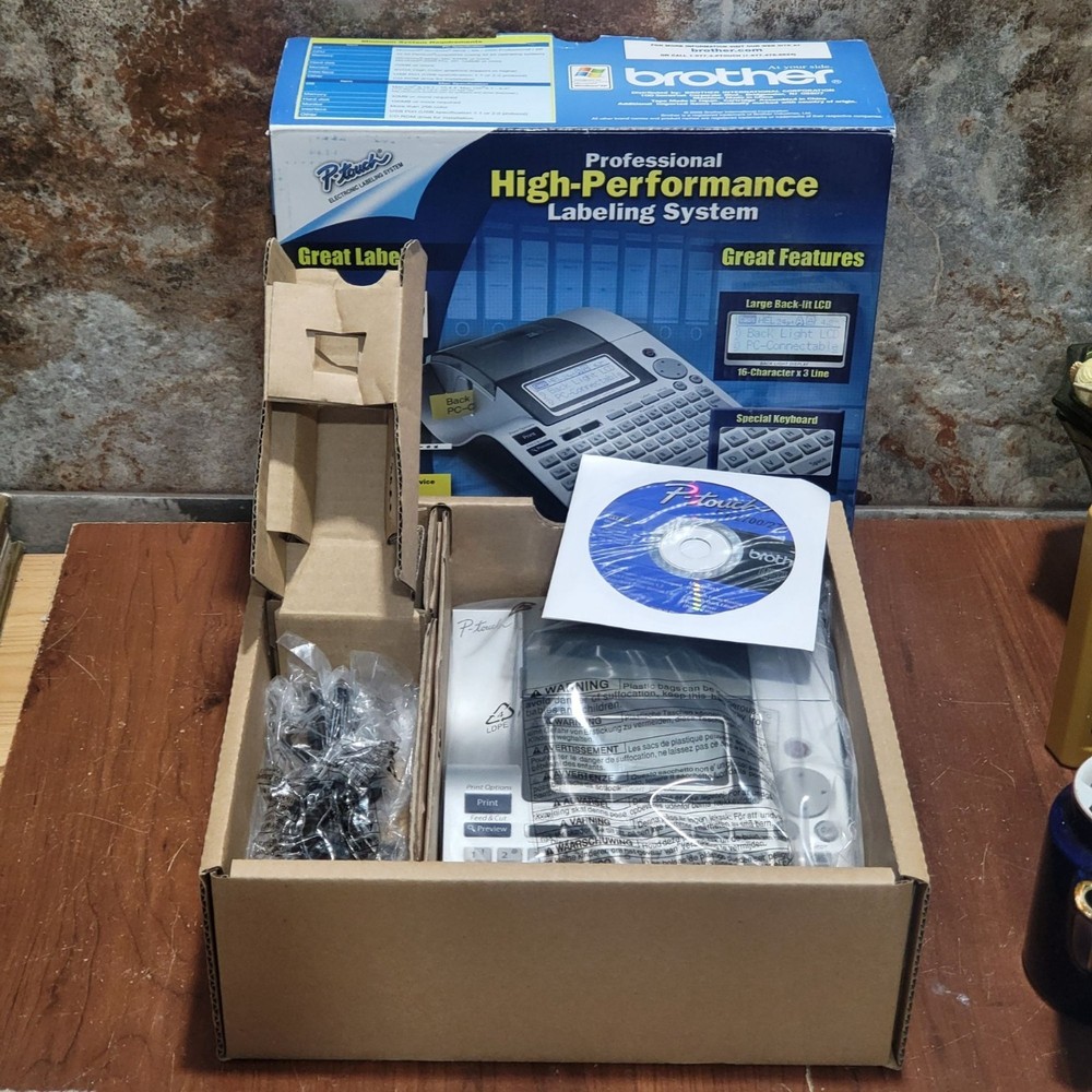 Brother PT 2700 Desktop Labeling System