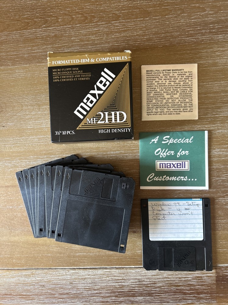 Maxell MF2HD Micro Floppy Disks 8 Piece
