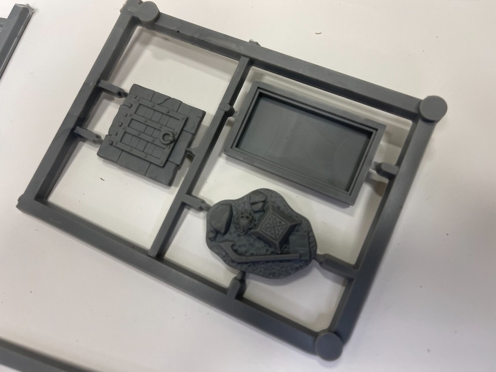 Warhammer 40K Terrain Bits No. 1