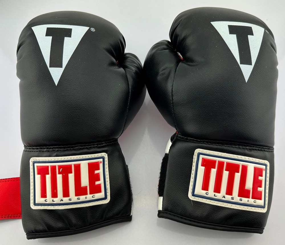 TITLE Classic Leather Boxing Gloves. Young size. Very nice conditions