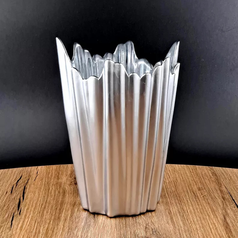 CORAL 8" Glass Vase Silver 8"
