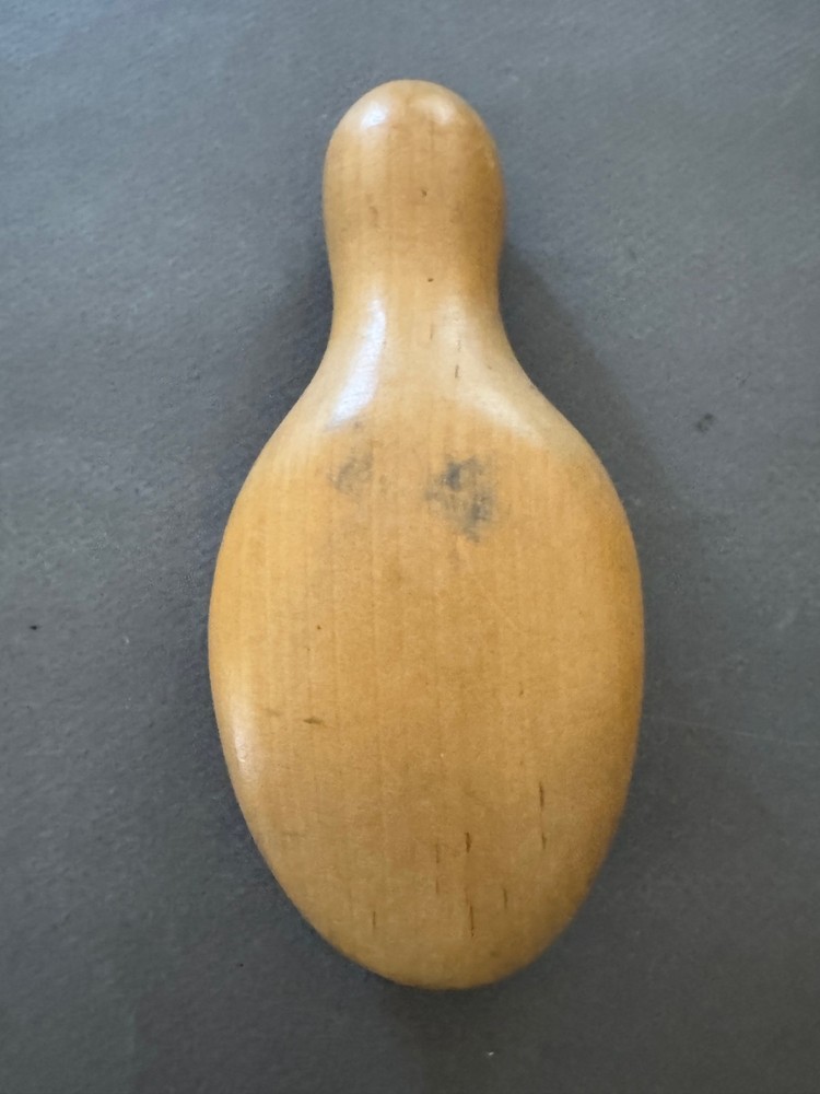 PRIMITIVE WOOD EGG SOCK DARNER FOOT FORM WITH HANDLE