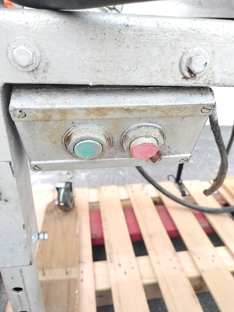 Hollymatic Meat Grinder - Parts Missing