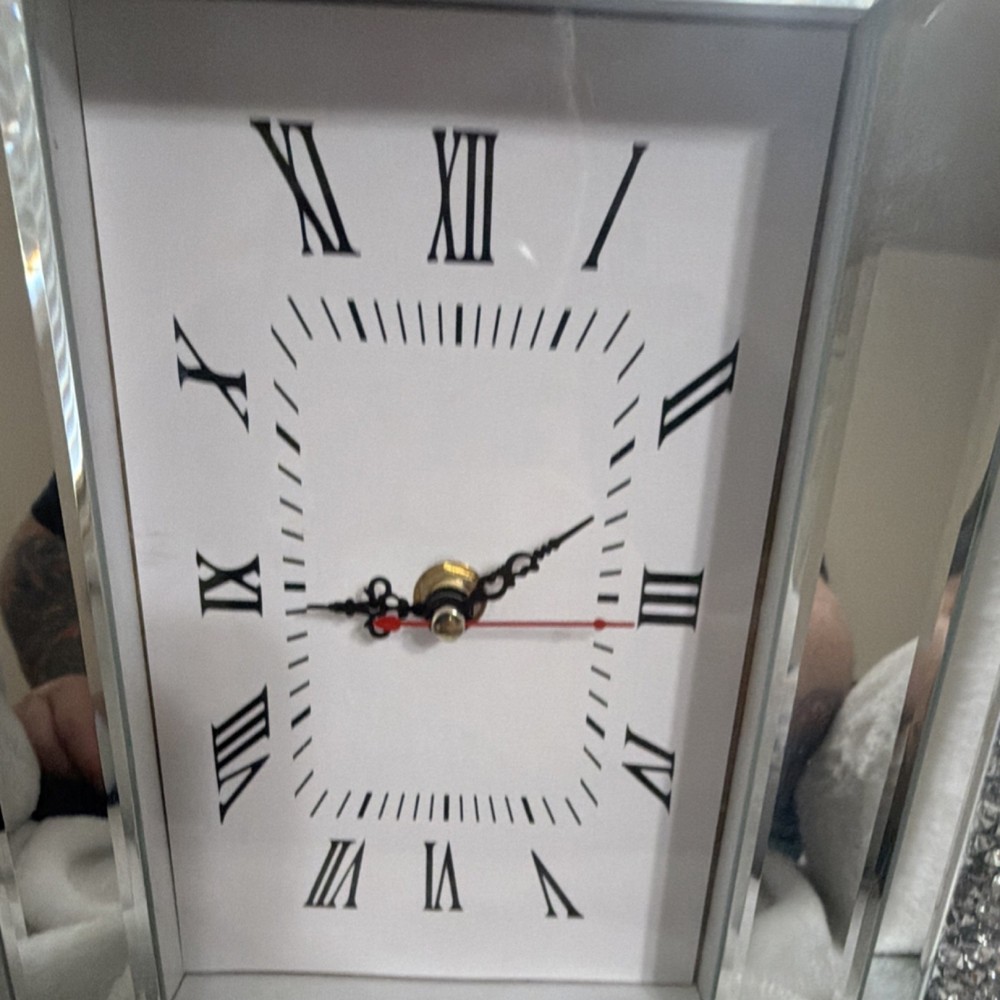 Silver Mirrored Glass Mantel Clock Roman Numerals Quartz Modern Rectangularruns