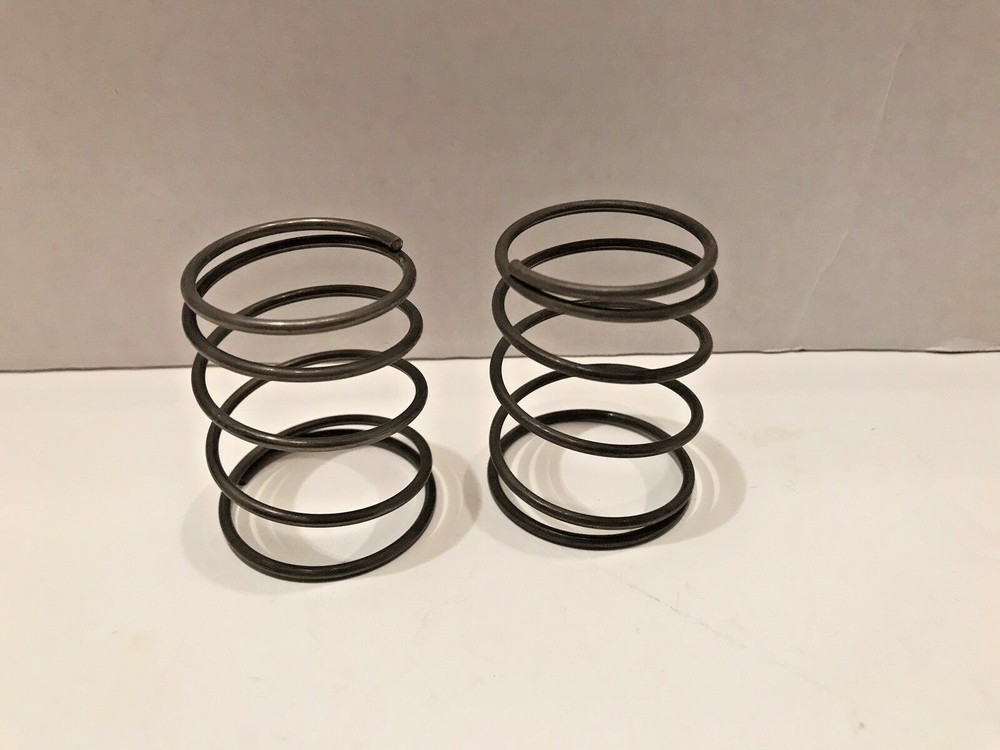 TWO (2) WESTERN TECH # 3207 RETAINER SPRING FOR ABRASIVE BLAST LIGHTS