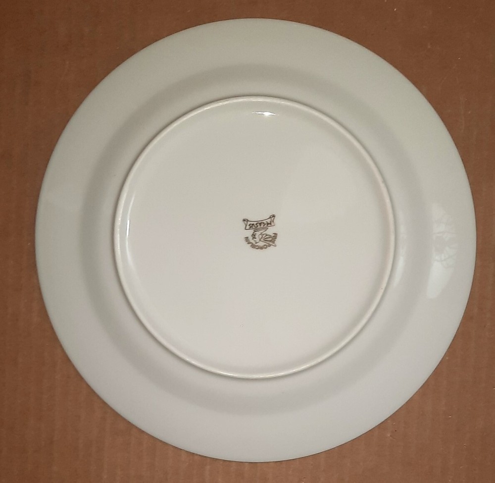 Dinnerware Pegasus Fine Porcelain Blue & Gold Assorted