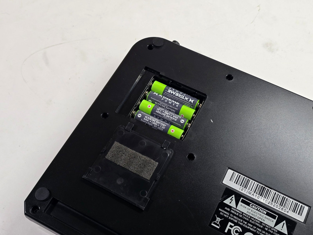 Akai professional synthstation 25 portable keyboard controller(Tested/Working)