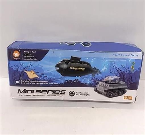 Remote Control Nuclear Submarine with LED Simulation Model