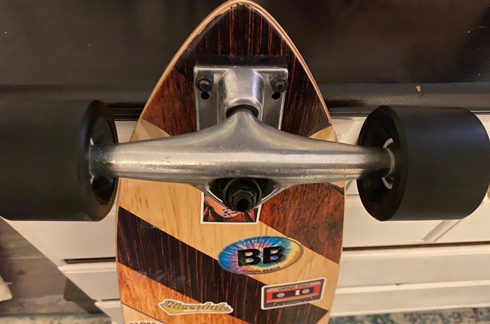 Atom Longboard Slightly Used Around five times Aprox 44”