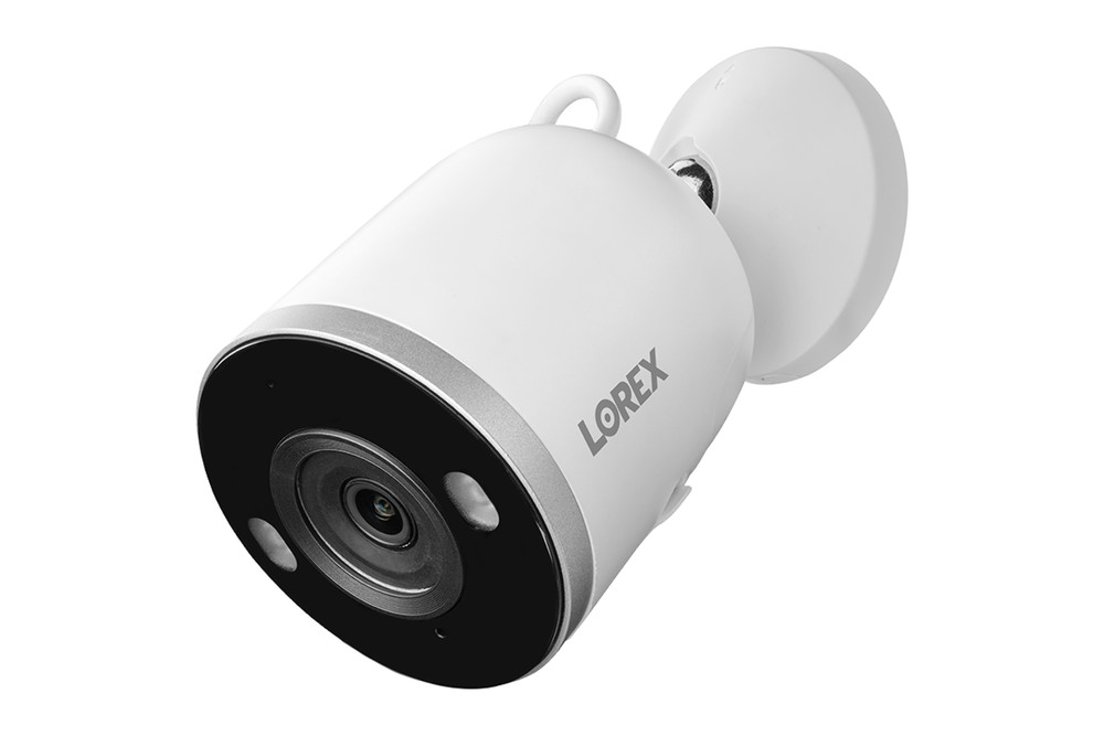 Lorex 2K Spotlight Wi-Fi Security Camera (32GB, Cloud-Enabled) - Open Box