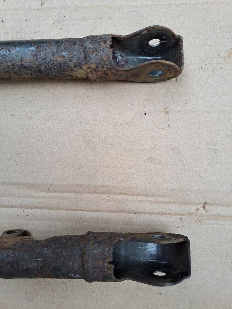 Aprilia Habana Custom 125 front steering column