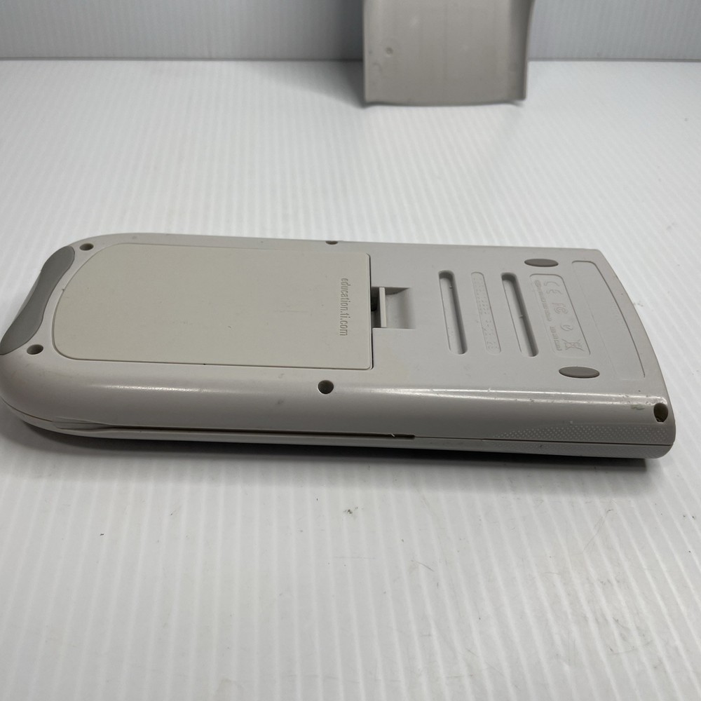 Texas Instruments TI-84 Plus Silver Edition Graphing Calculator Tested Working