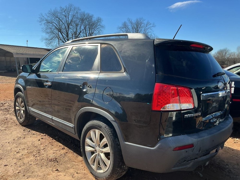 SORENTO 2011 Glove Box 4970636