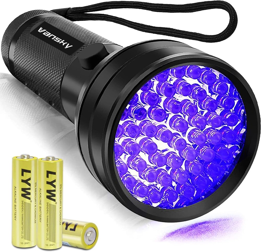 Advanced Multi-Purpose Pet Urine Detector - Upgraded Bed Bug Finder + Batteries