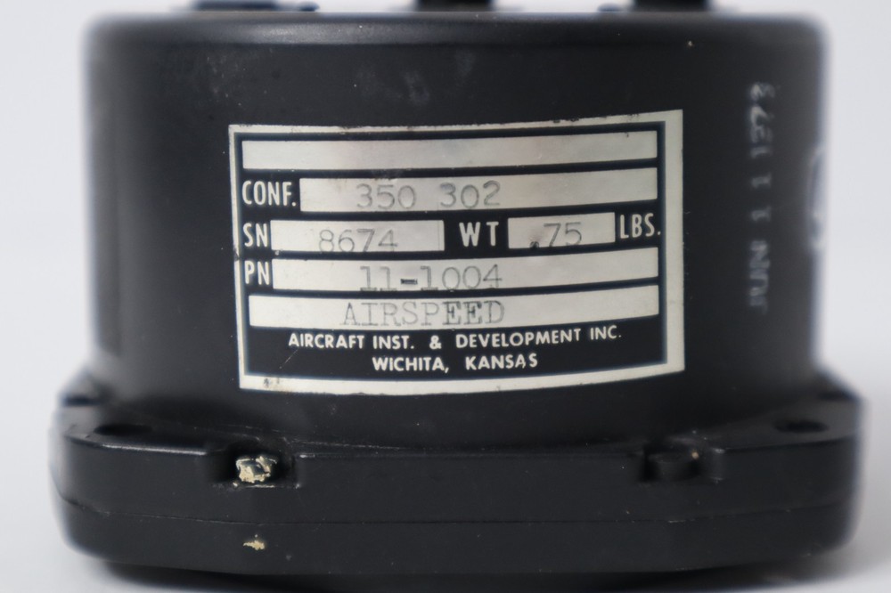 Aircraft Instrument & Development 11-1004 Airspeed Indicator