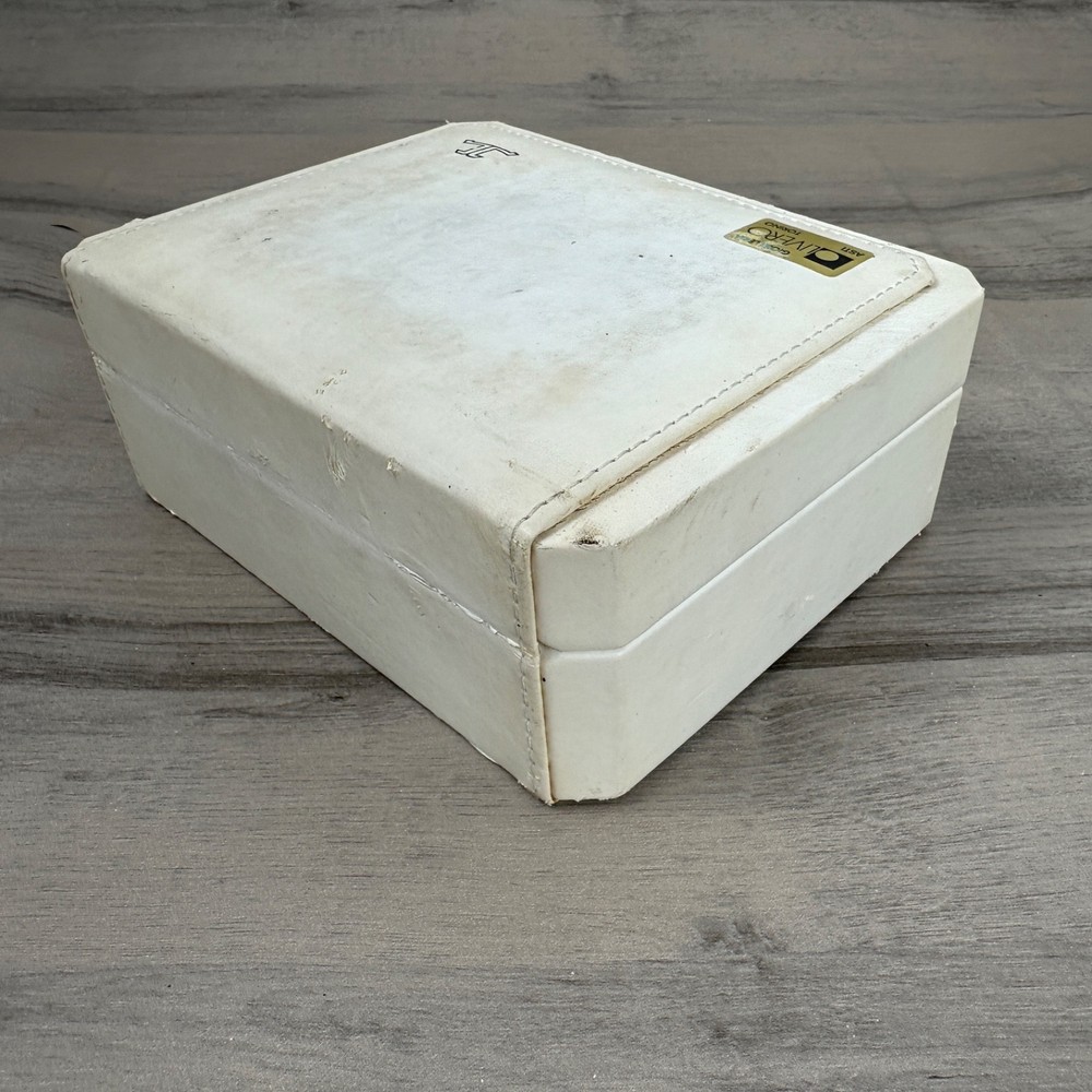JLC Watch Box 2000s White Empty.