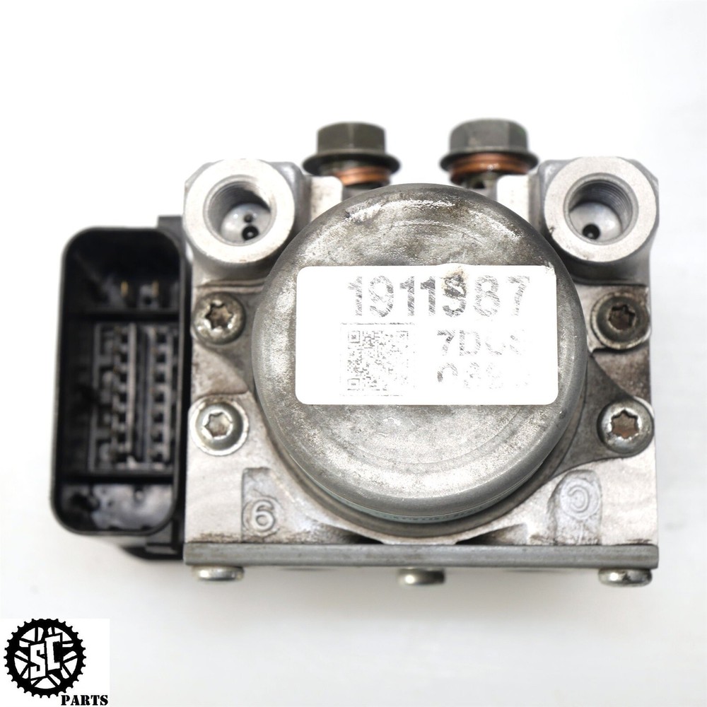 2017 INDIAN CHIEFTAIN ROADMASTER ABS BRAKE PUMP UNIT MODULE