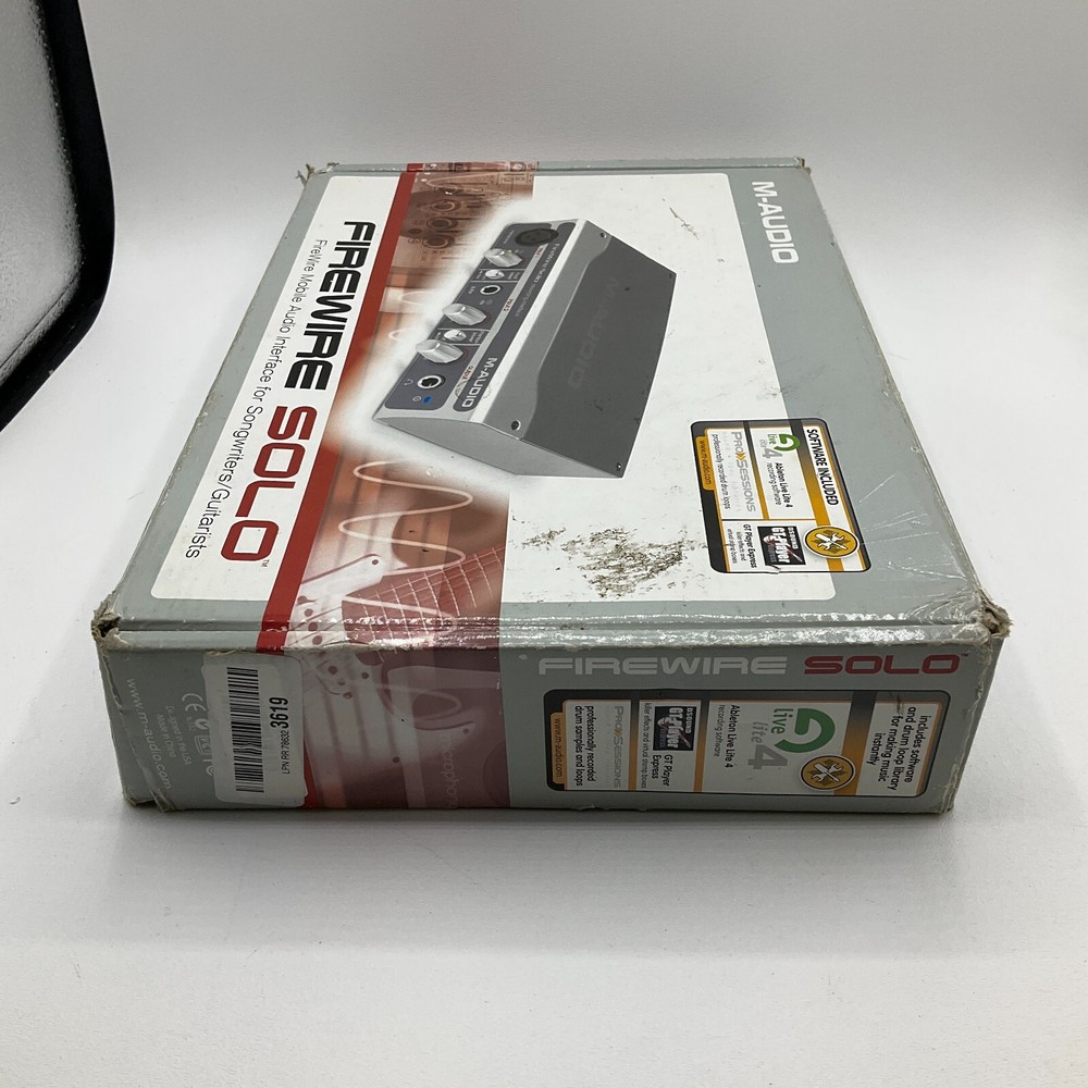 M-Audio FireWire Solo Recording Interface with Cords