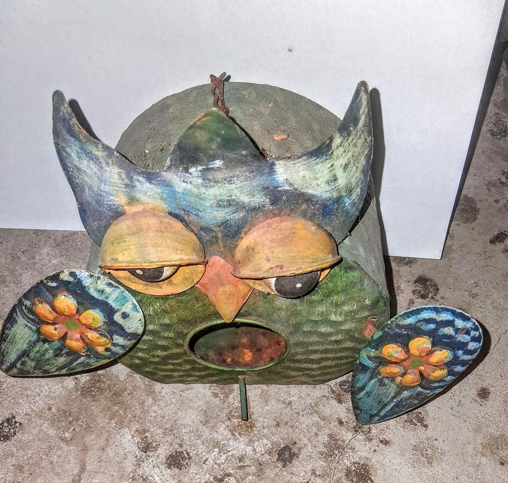 Metal Birdhouse
