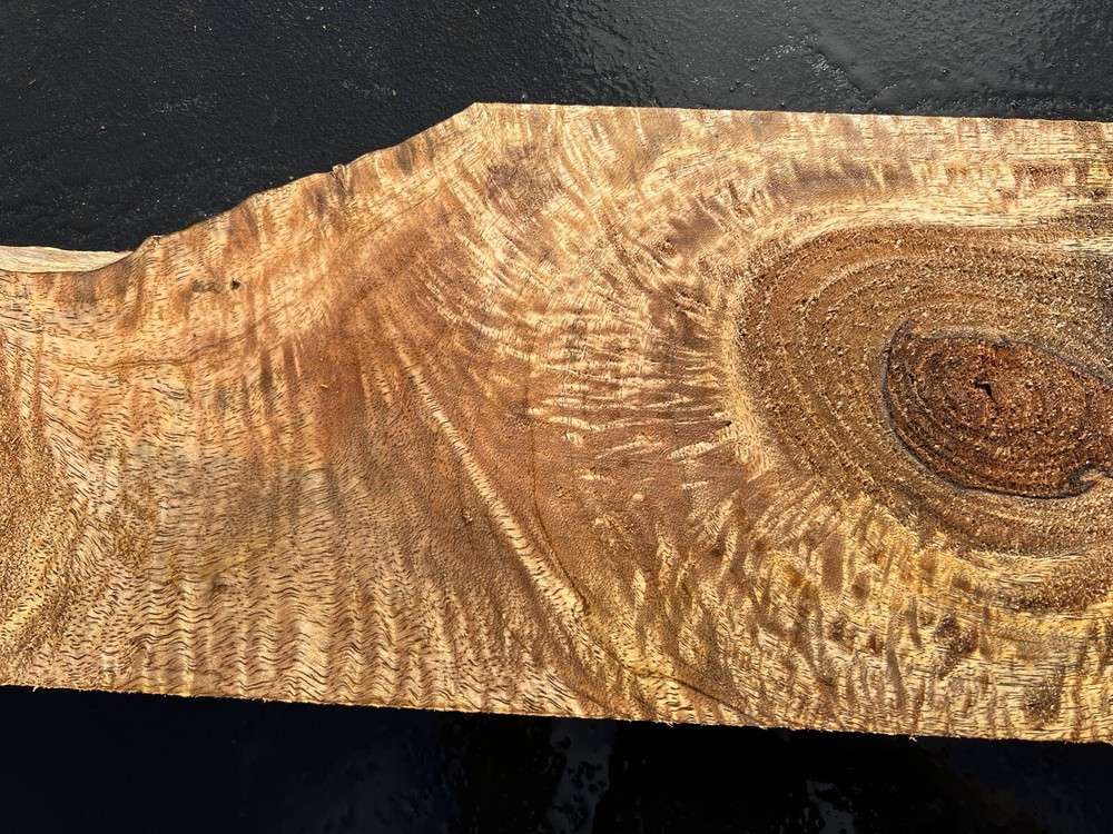 Hawaiian Curly Mango Board #14106