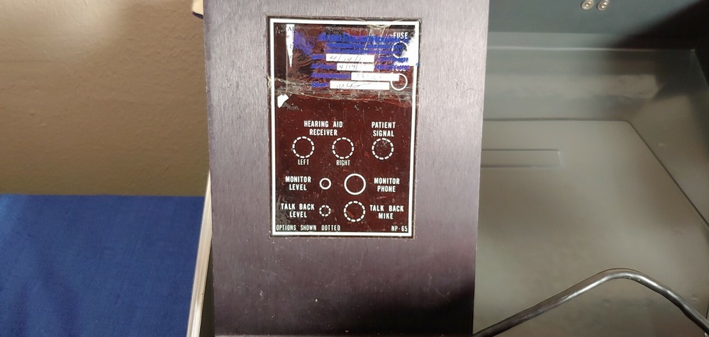 Qualitone Acoustic Appraiser Audiometer