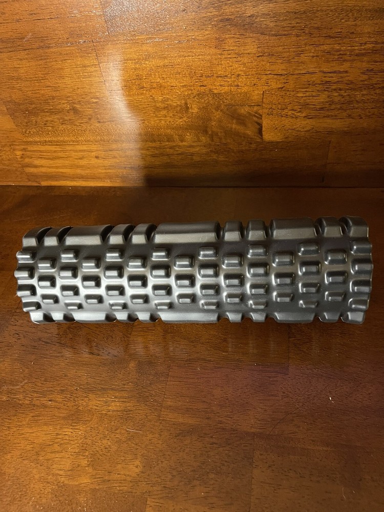 Capelli Foam Roller 12 Inches Long Solid Core 4 Inches Wide Small Mini Used