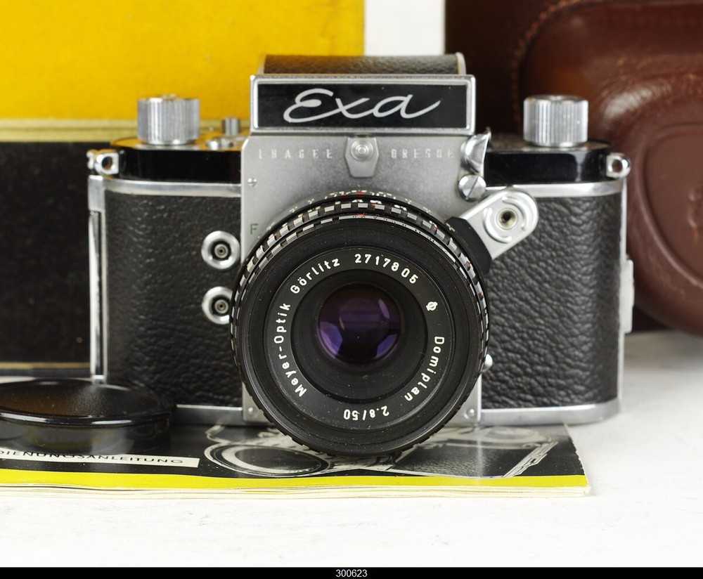 Ihagee  Exa Ia  With Meyer Domiplan  2,8/50mm  Mint-